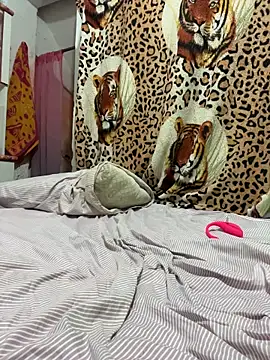 Hopeluna online show from 03/26/26, 09:59