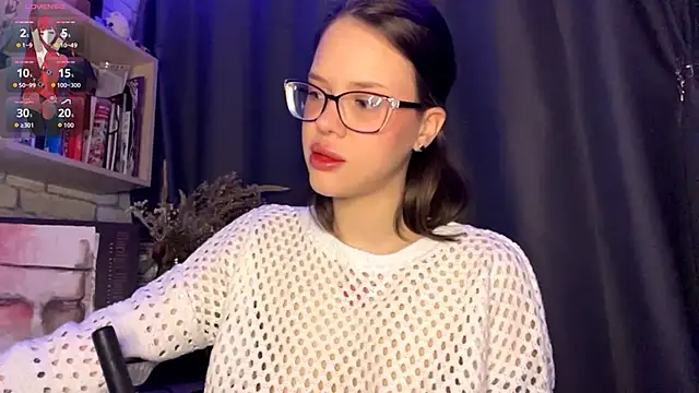 SarahHunnye online show from 03/28/26, 12:21