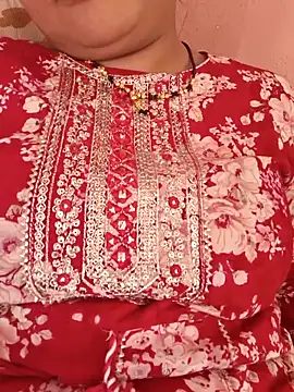 Snapshot of Gujju_bhabhi69 chatting on 04/09/26, 08:53 Gujju bhabhi69 online show from 04/09/26, 08:53