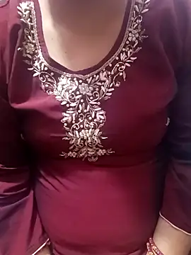 Gujju bhabhi69 online show from 05/08/26, 01:49