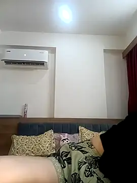 Hottymahi7 online show from 03/31/26, 04:40