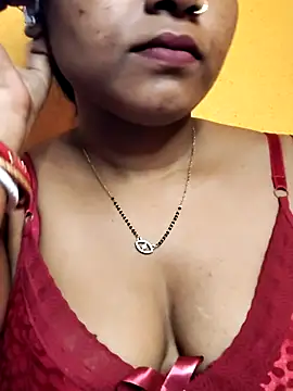 hotmiki online show from 04/07/26, 11:54