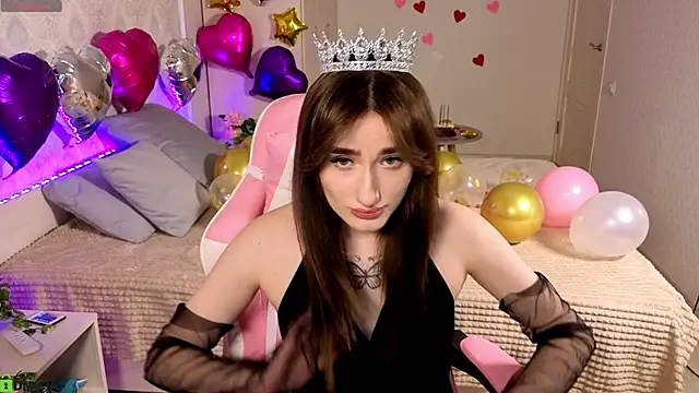 Lady Sunrise12 online show from 03/27/26, 01:00