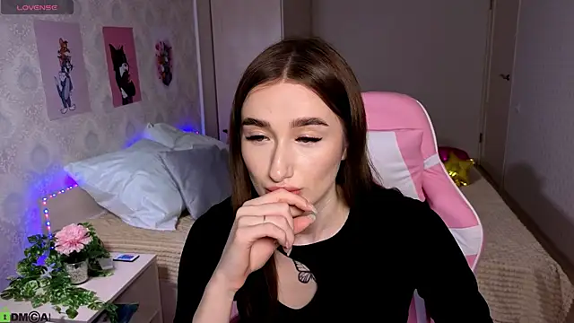 Lady Sunrise12 online show from 04/07/26, 01:17