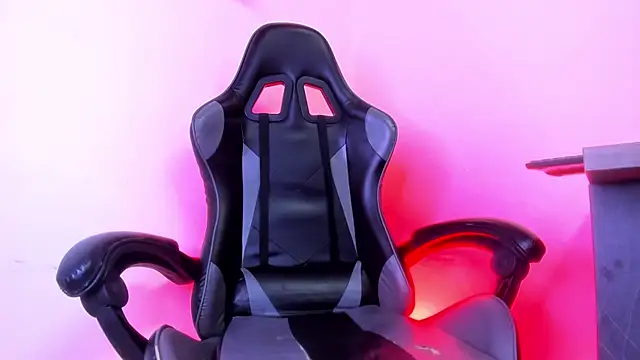 Bennet-Grayy online show from 04/11/26, 07:45