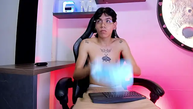 Bennet-Grayy online show from 04/15/26, 04:30