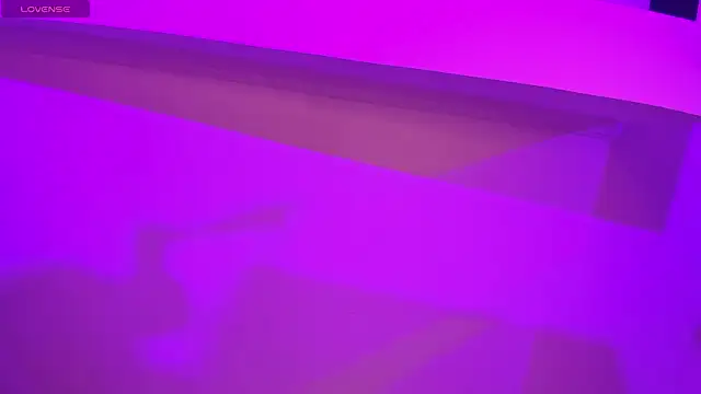 AlaskaFlowerss1  online show from 03/25/26, 04:40