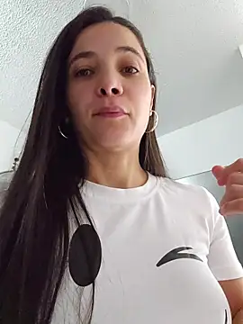 miaeyex online show from 06/22/26, 12:13