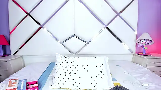 Snapshot of Megan_Dangelo chatting on 03/21/26, 04:54 Megan Dangelo online show from 03/21/26, 04:54