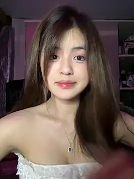 Snapshot of Sweet20-20 chatting on 04/04/26, 03:53 Sweet20-20 online show from 04/04/26, 03:53