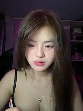 Snapshot of Sweet20-20 chatting on 04/08/26, 05:13 Sweet20-20 online show from 04/08/26, 05:13