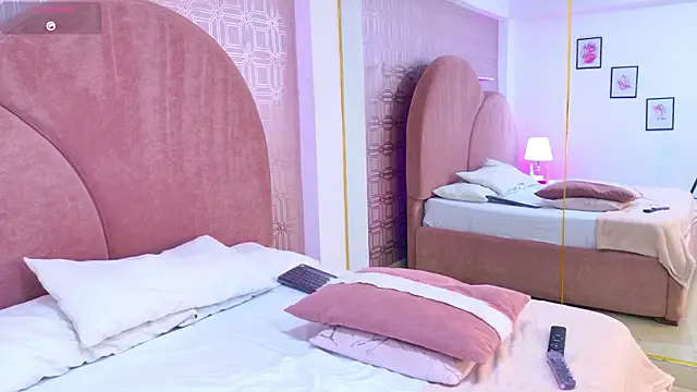 Melissa Elana online show from 03/26/26, 12:33