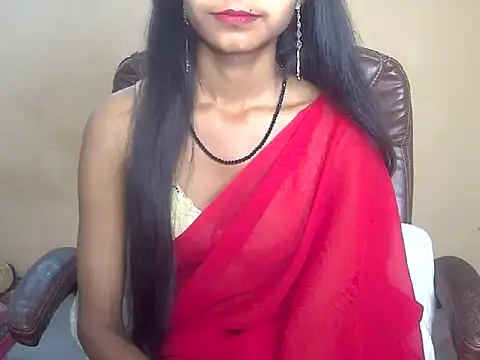 QueenOfDesire01 online show from 04/01/26, 05:21