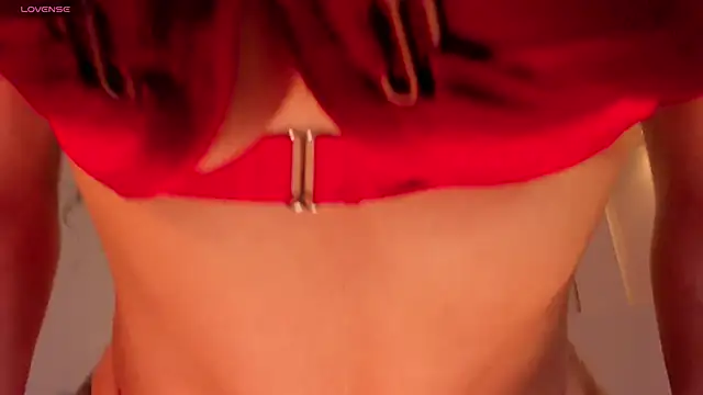 RebeccaWest online show from 04/07/26, 04:35