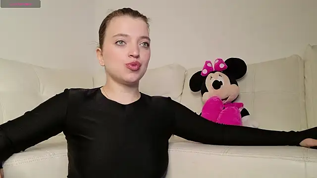 Minnie mouse 18 online show from 03/15/26, 05:19