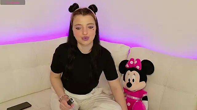 Minnie mouse 18 online show from 03/19/26, 08:29