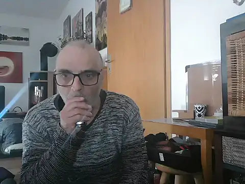 Thomate24 online show from 03/28/26, 08:14