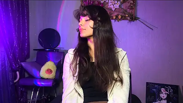 Snapshot of CareyDevan chatting on 04/07/26, 01:44 CareyDevan online show from 04/07/26, 01:44