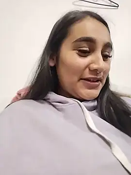 Mia skyy18 online show from 05/15/26, 02:29