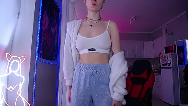 Hope Foxter online show from 04/03/26, 05:49