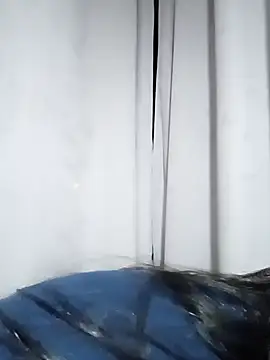 Snapshot of Naia_queen25 chatting on 04/02/26, 04:54 Naia queen25 online show from 04/02/26, 04:54