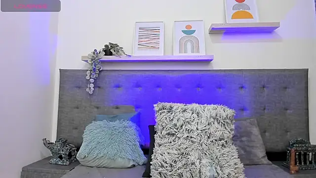 Andrew restrepoo online show from 04/18/26, 11:16