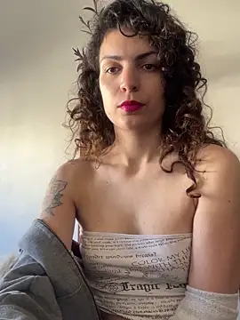 conejita000 online show from 03/24/26, 02:00