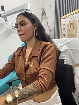 daniela-sexy online show from 03/26/26, 02:22