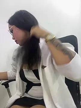 daniela-sexy online show from 03/31/26, 01:44