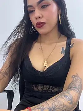 daniela-sexy online show from 04/11/26, 08:24