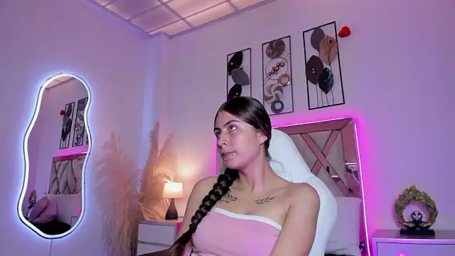 Mia Celeste1 online show from 03/26/26, 07:08