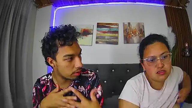 naughtycouplex  online show from 04/08/26, 02:11