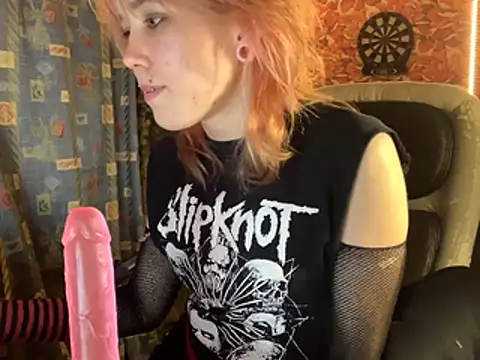 whiny emo boi online show from 04/15/26, 07:58