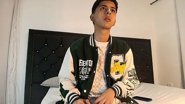 NohaDrake online show from 03/18/26, 03:31