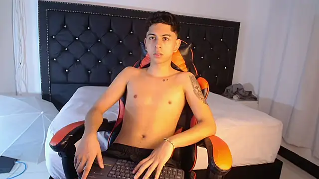 NohaDrake online show from 03/20/26, 04:06