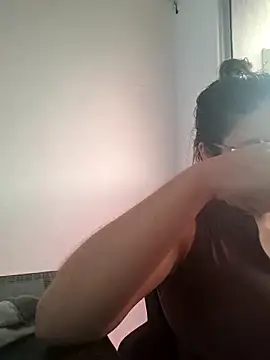 Aila Phone online show from 04/08/26, 09:15