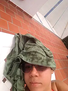 Aila Phone online show from 04/11/26, 04:55