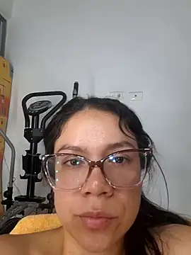 Aila Phone online show from 04/12/26, 05:01