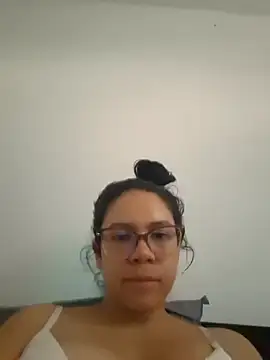 Aila Phone online show from 04/14/26, 09:21