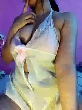 Snapshot of SHIVANI_PVT chatting on 04/14/26, 11:44 SHIVANI PVT online show from 04/14/26, 11:44