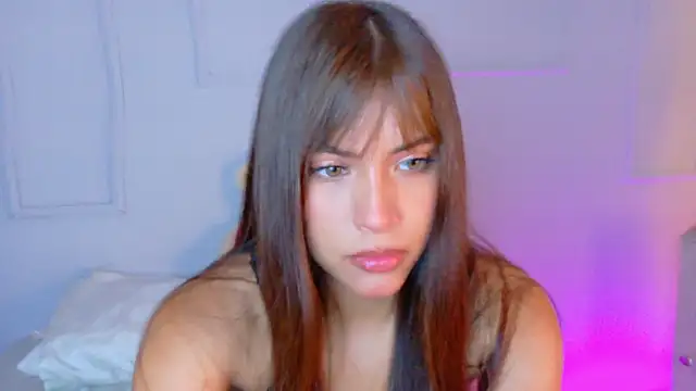 HelenaFoumier online show from 04/18/26, 01:09