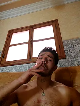 Thewildaliii0 online show from 03/22/26, 05:49