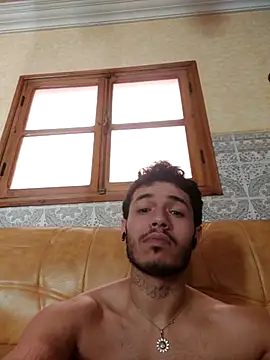 Thewildaliii0 online show from 04/01/26, 04:26