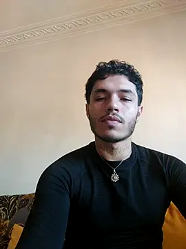 Thewildaliii0 online show from 04/13/26, 01:38