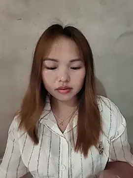 Mina xYx online show from 06/18/26, 10:09