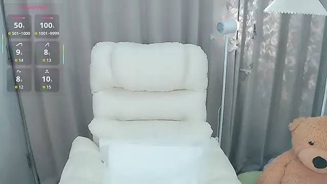 XI-XI-668 online show from 04/04/26, 10:51