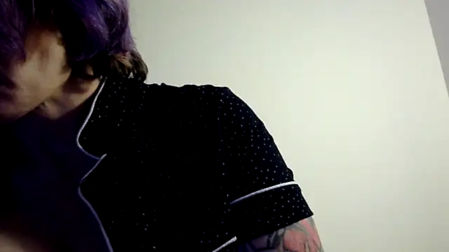 kitty-kitten82 online show from 03/27/26, 12:27