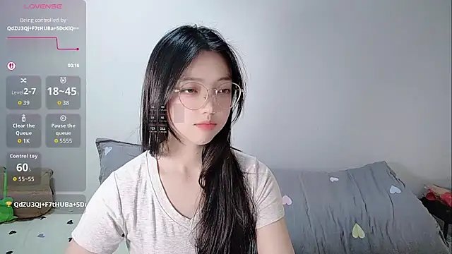 oblakitty  online show from 03/27/26, 05:35