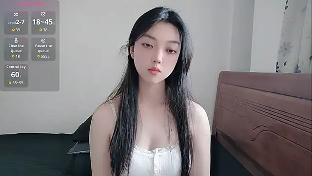 oblakitty  online show from 04/09/26, 06:41