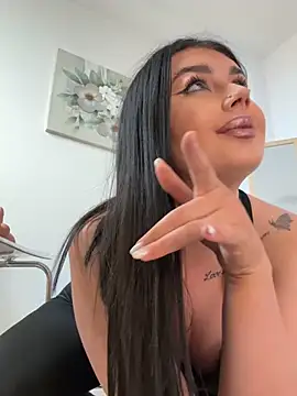Snapshot of ItsKendra chatting on 04/29/26, 01:59 ItsKendra online show from 04/29/26, 01:59